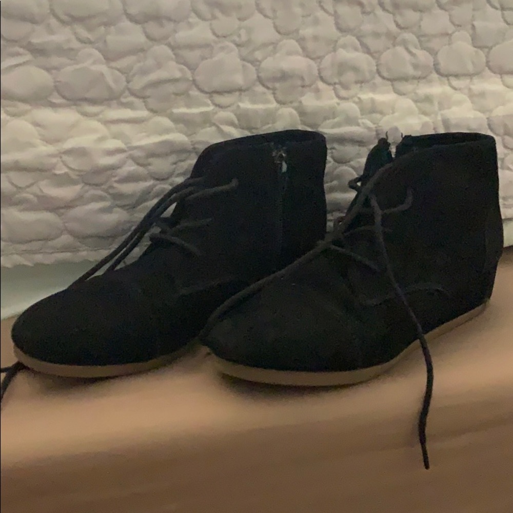 Girls small wedge booties